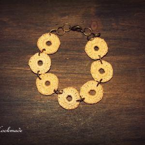 'wheels-- Crocheted Bracelet (beige)