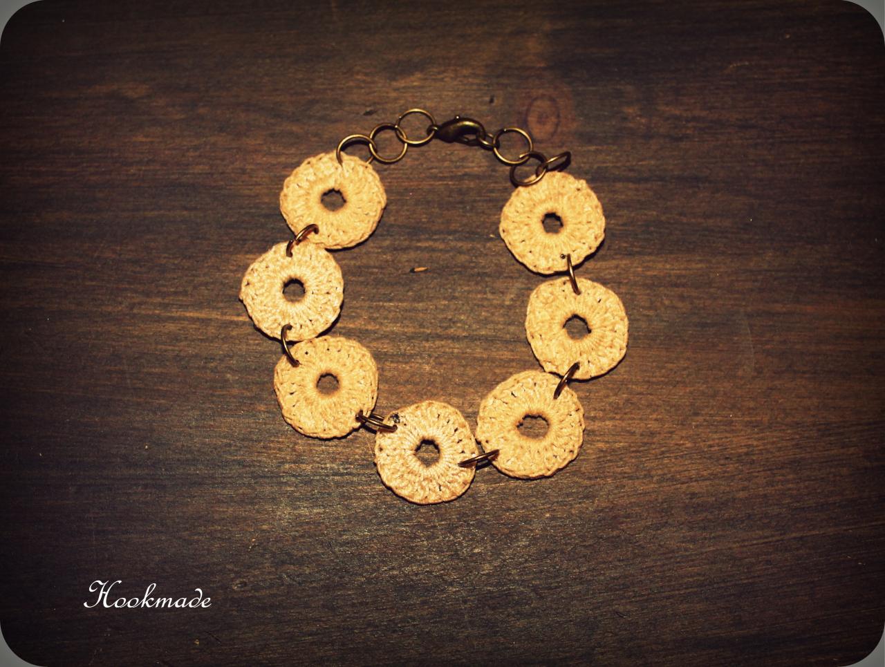 'wheels-- Crocheted Bracelet (beige)
